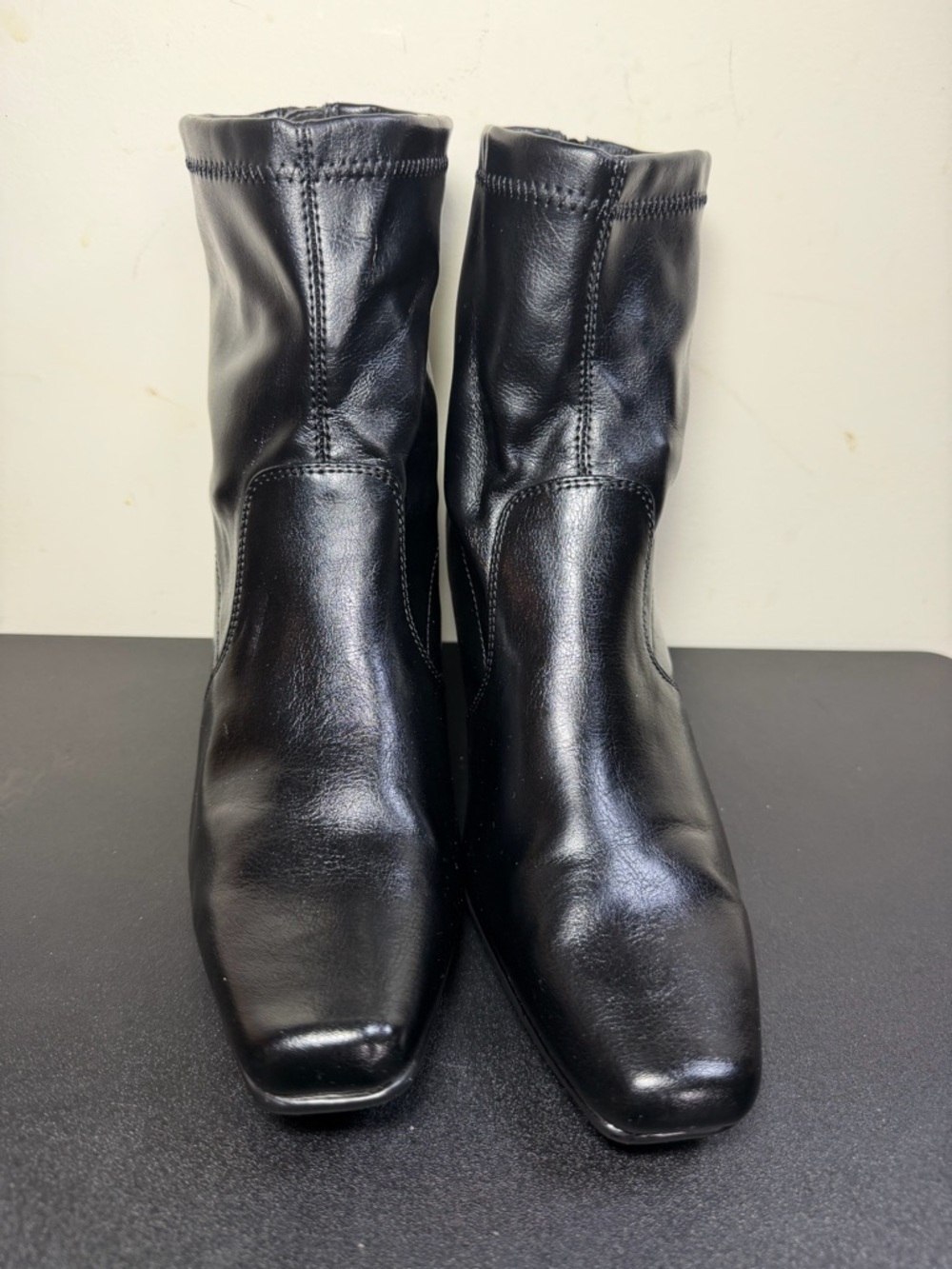 Aerosols Classic Black Leather Women’s Ankle Boots